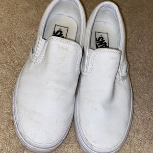 These are white vans fairly new. They are a size 7.5